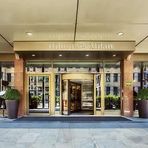 Hilton 4*, Mailand Italien