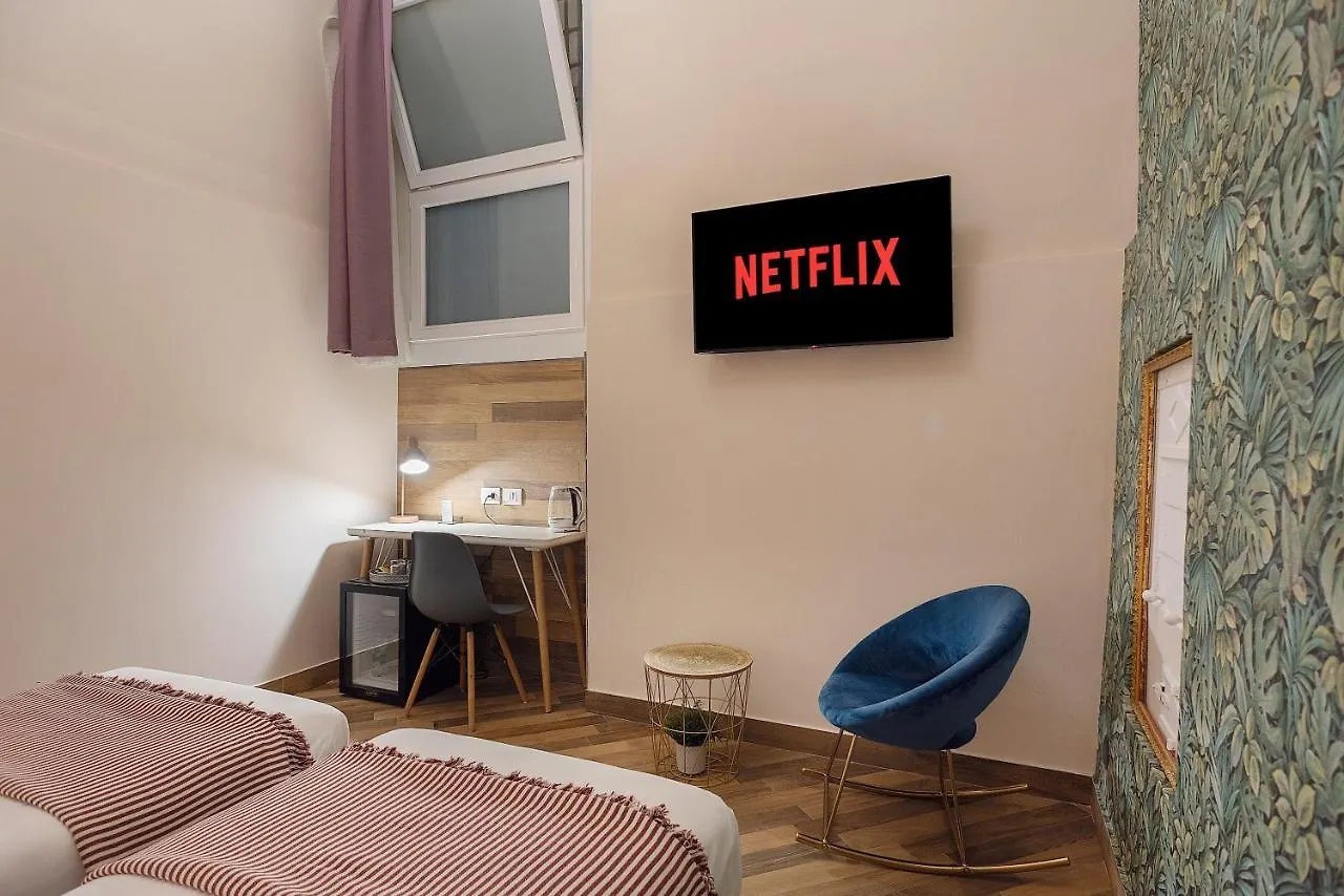 Tredici Boutique Rooms Νάπολη Πανσιόν